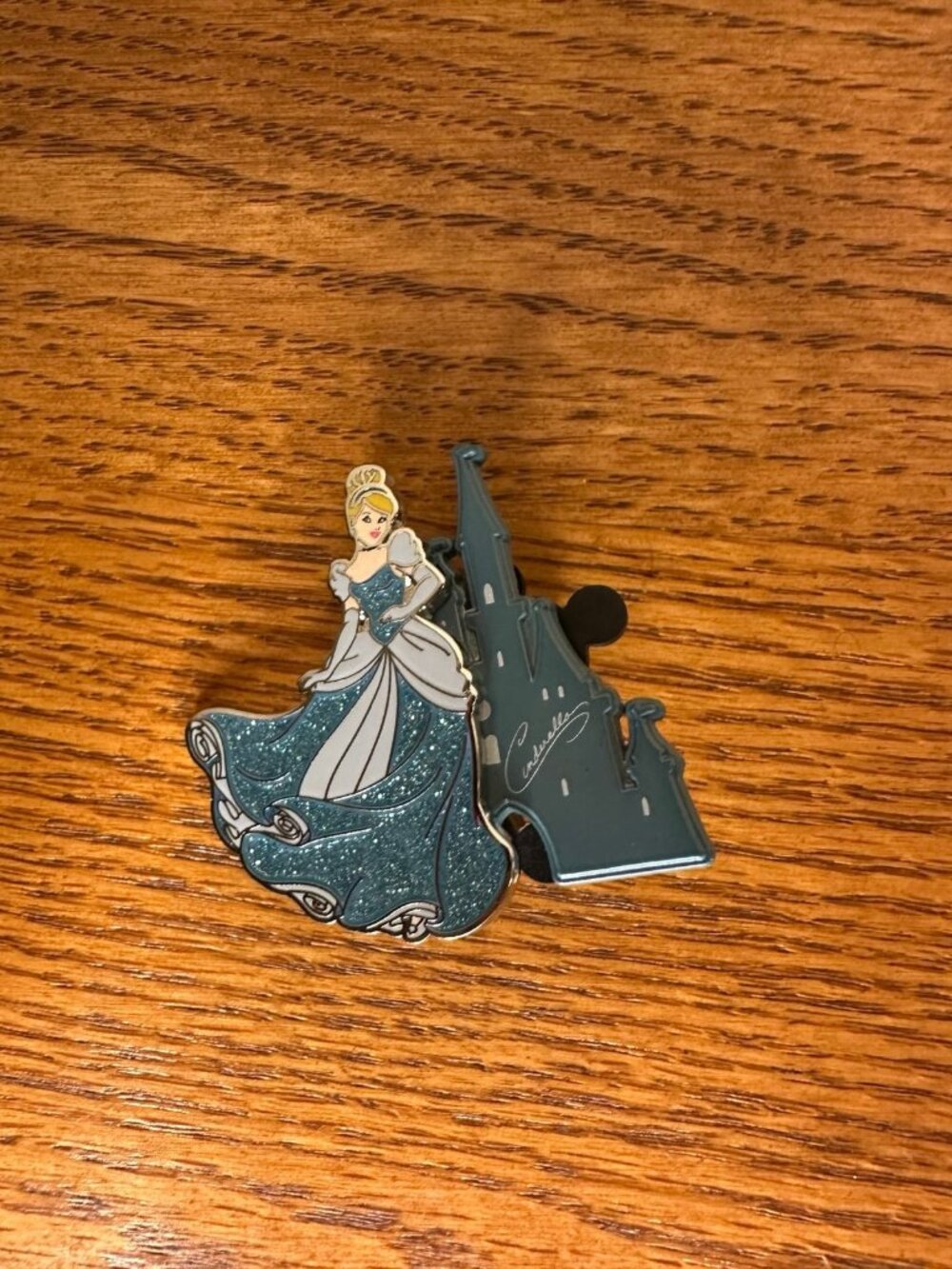Princess Signature Castle Cinderella Disney Pin 141947